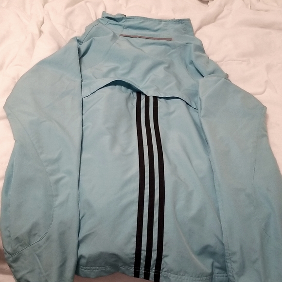 Adidas lightweight runners jacket - Picture 3 of 3